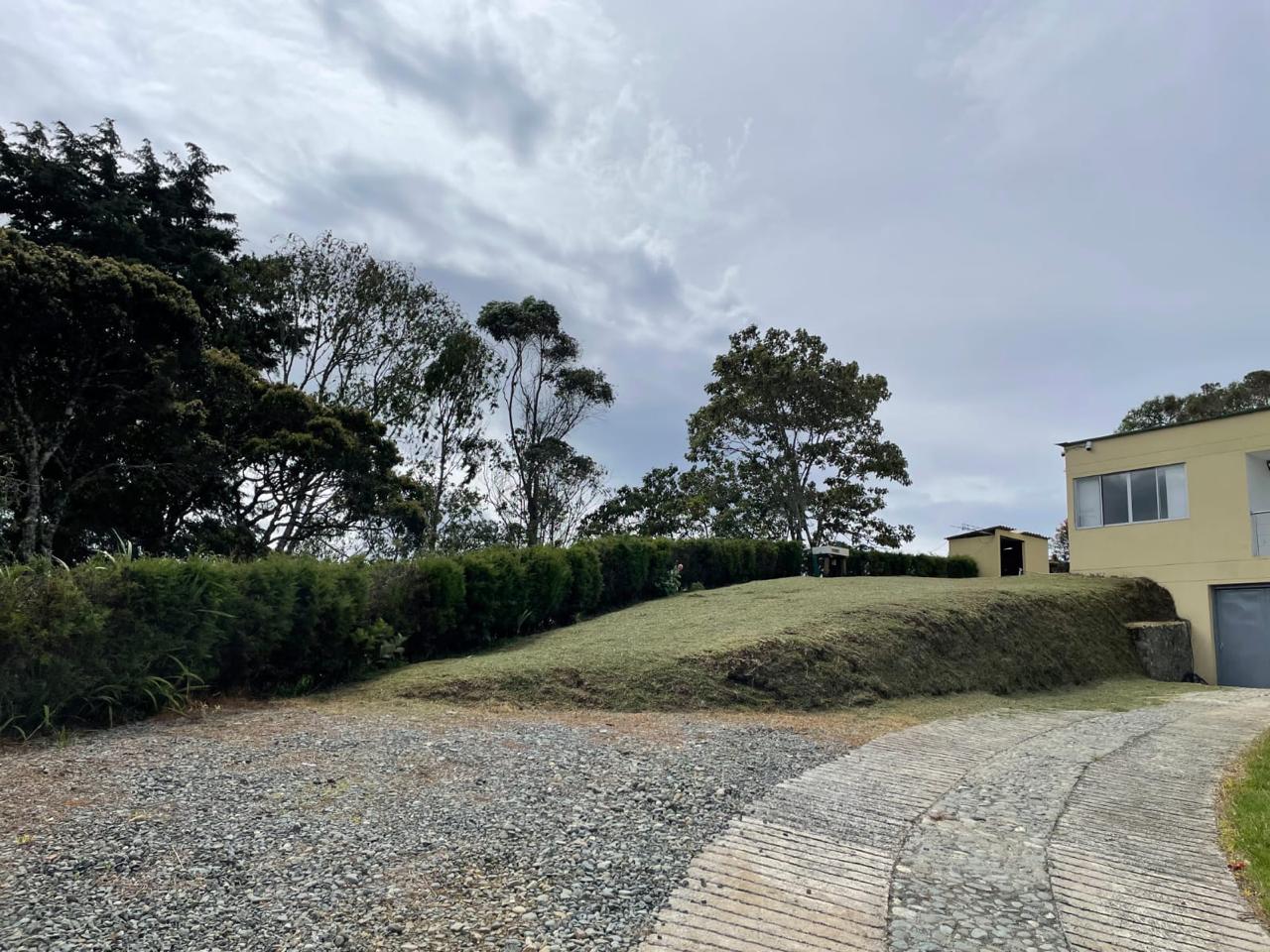 casafinca -Arriendo- Santa Elena