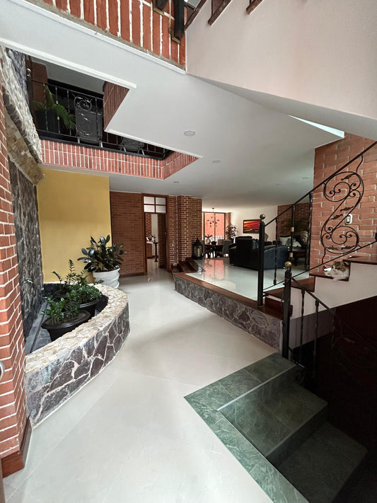 Casa en Venta en Sabaneta, Urbanización Cortijo de San José, 410 m²