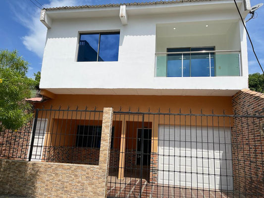 🏨 Oportunidad de Inversión: Casa Hotel en Venta en Tolú con Piscina, a 120 Metros de la Playa 🌊