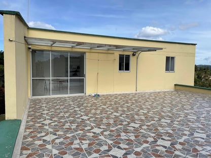 casafinca -Arriendo- Santa Elena