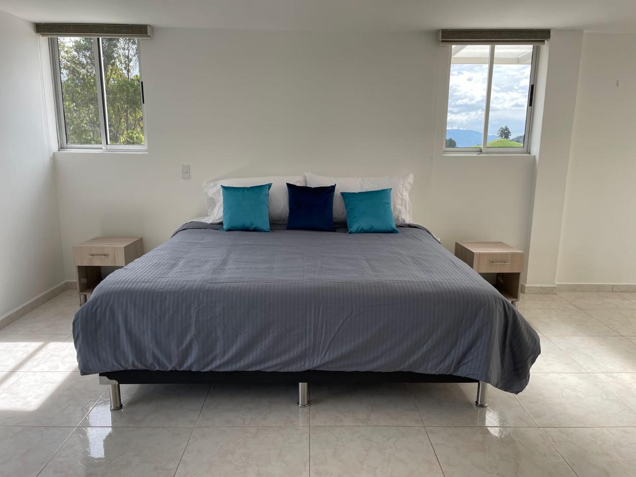 casafinca -Arriendo- Santa Elena