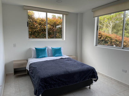 casafinca -Arriendo- Santa Elena