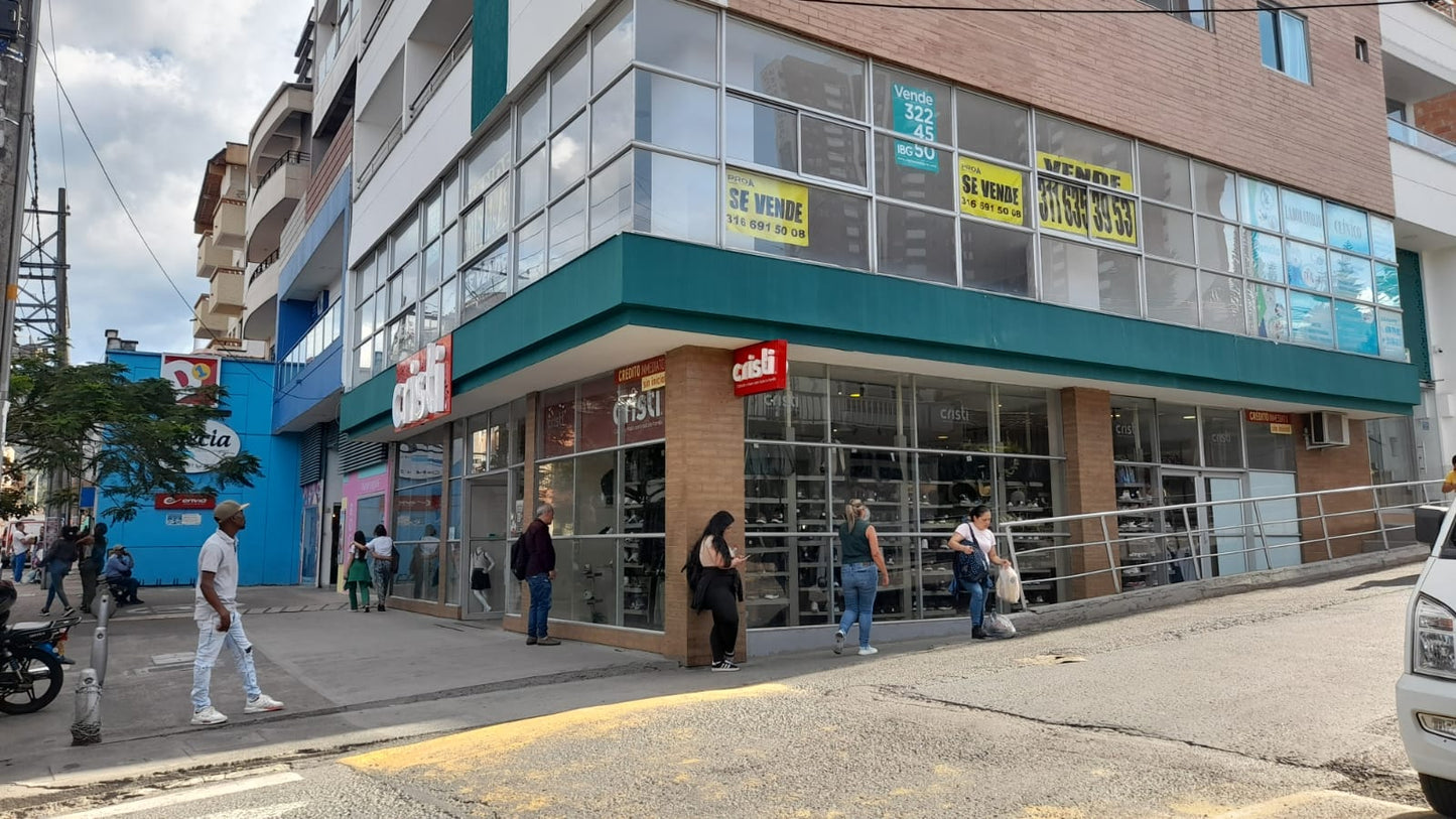 🏢 Local en Venta en La Estrella, Ideal para Inversión Cerca al Parque Principal, 133.80 m²
