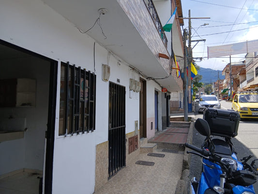 🏡 Apartaestudio en arriendo en La Estrella, barrio Caquetá, 30 mts2 📍