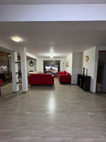 🏡 Casa en Venta en Itagüí, Suramérica, 4 Habitaciones, Urbanización Iguazú,  220 m²🌳