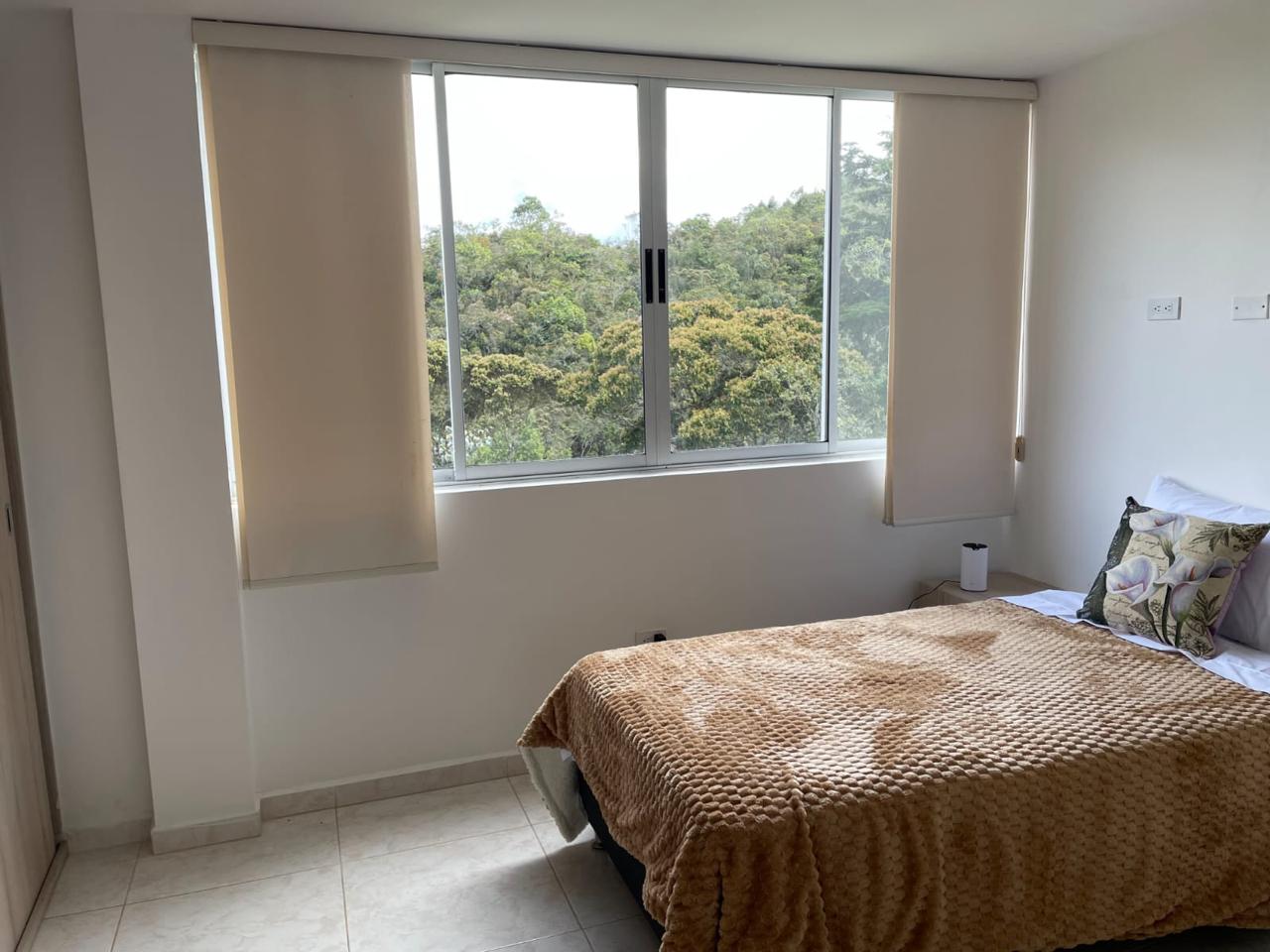 casafinca -Arriendo- Santa Elena