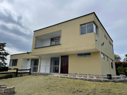 casafinca -Arriendo- Santa Elena