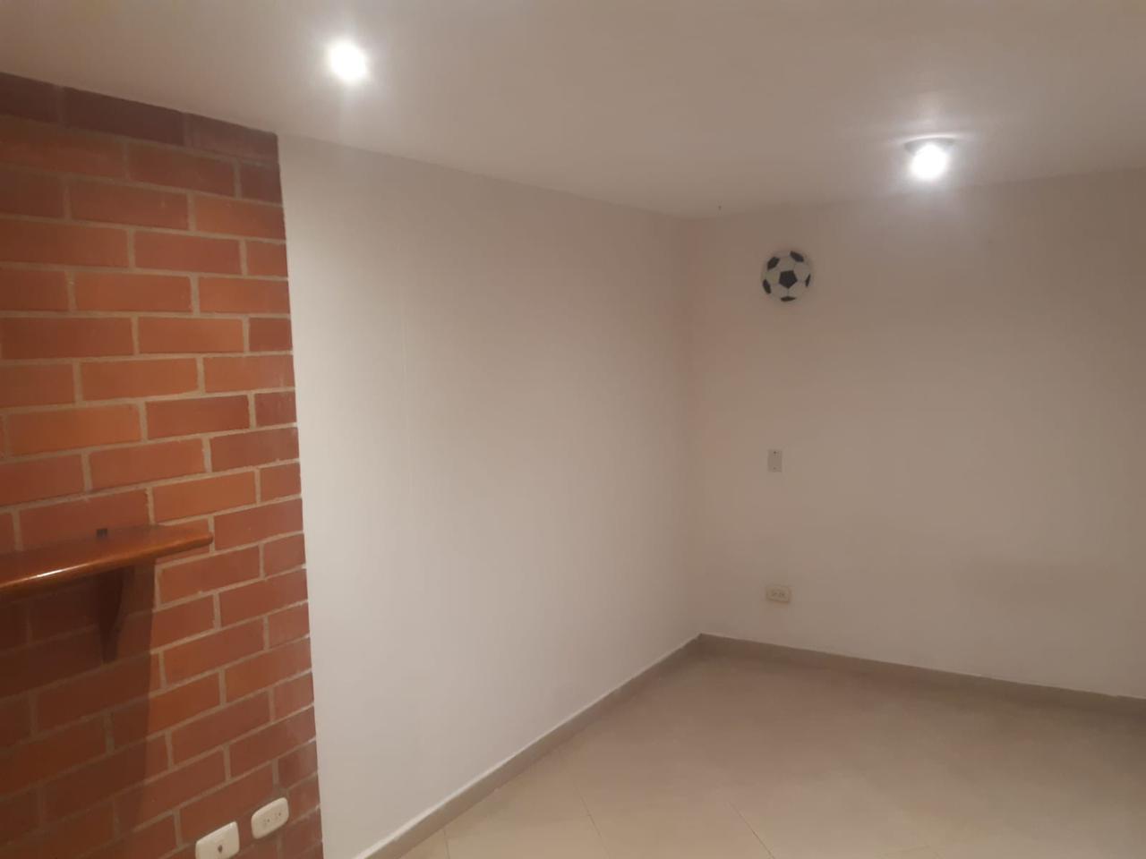 casa en renta- unidad cerrada - La Estrella - 220 m²