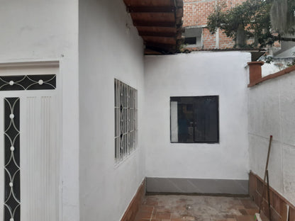 🏠 Casa en Renta , La Estrella– Amplia, cerca de transporte publico