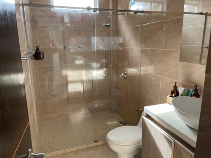 casafinca -Arriendo- Santa Elena