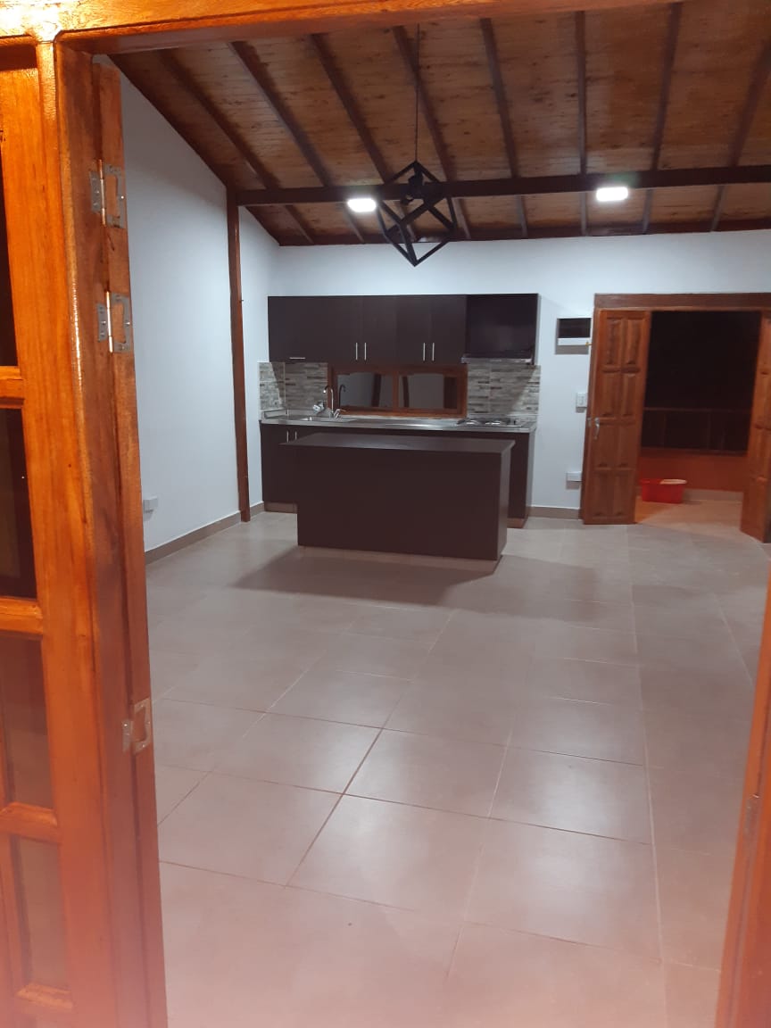 🏡 Casa en Renta en Tablacita,  3 habitaciones, estrato 2, 106 mts2 🌄