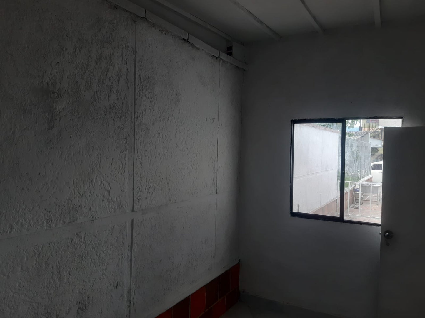 🏠 Casa en Renta , La Estrella– Amplia, cerca de transporte publico