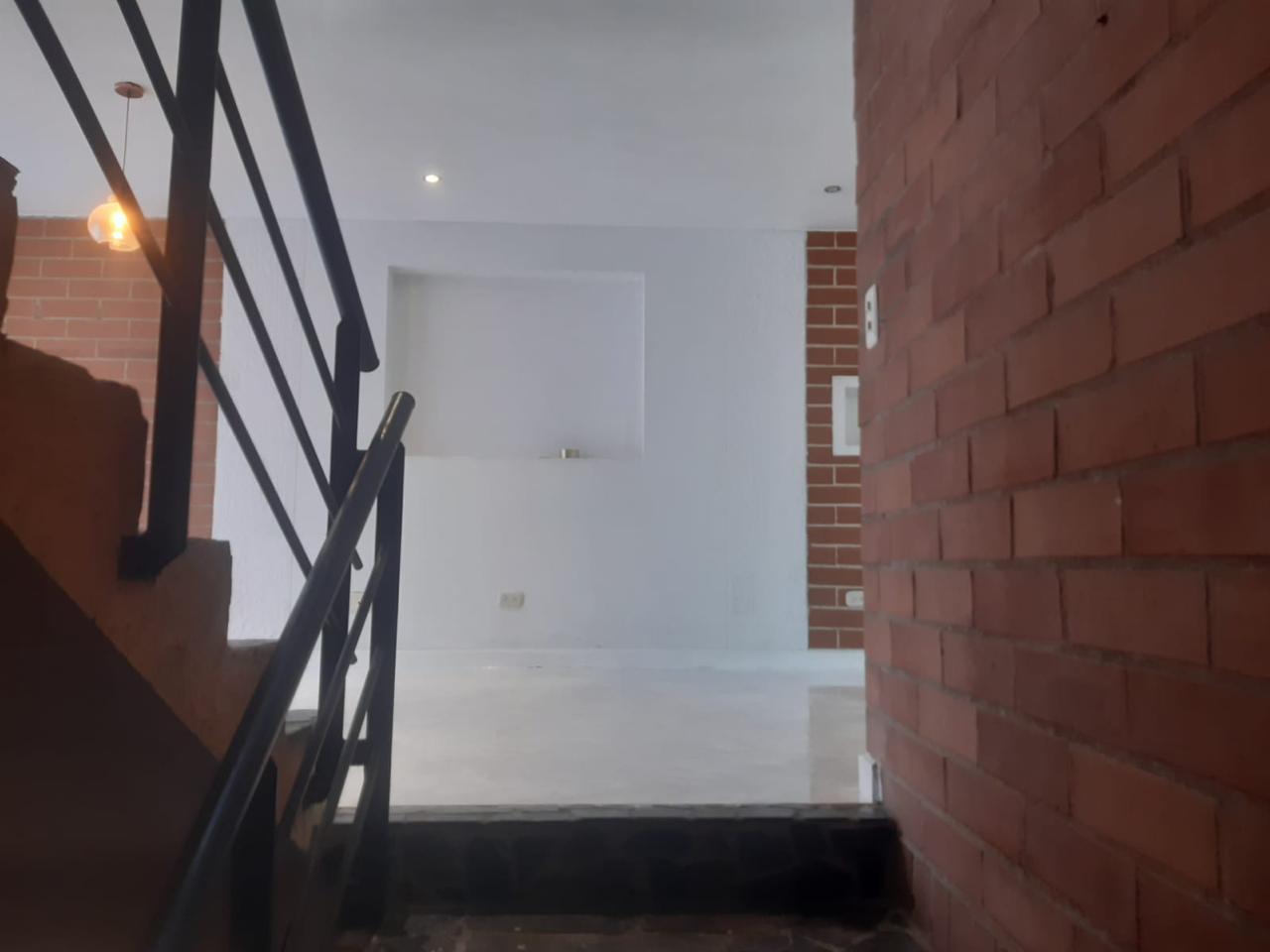 casa en renta- unidad cerrada - La Estrella - 220 m²