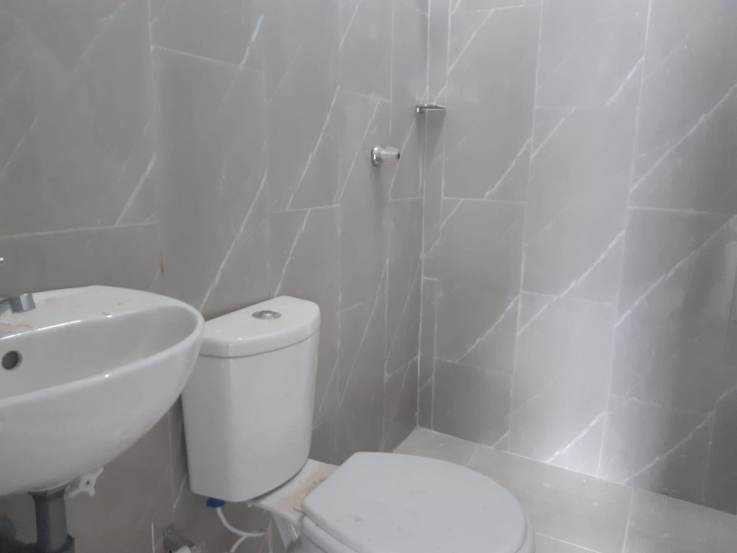 🏠 Casa en Renta , La Estrella– Amplia, cerca de transporte publico
