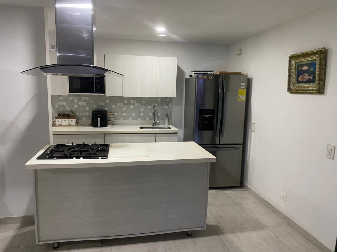 Apartamento en Venta en Medellín, Ciudad del Río, 84m²
