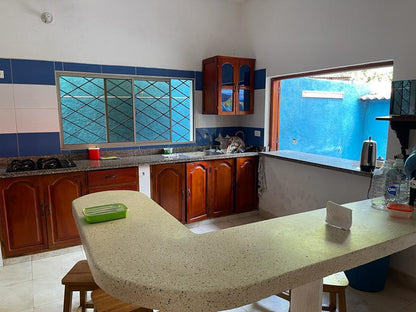 🏨 Oportunidad de Inversión: Casa Hotel en Venta en Tolú con Piscina, a 120 Metros de la Playa 🌊