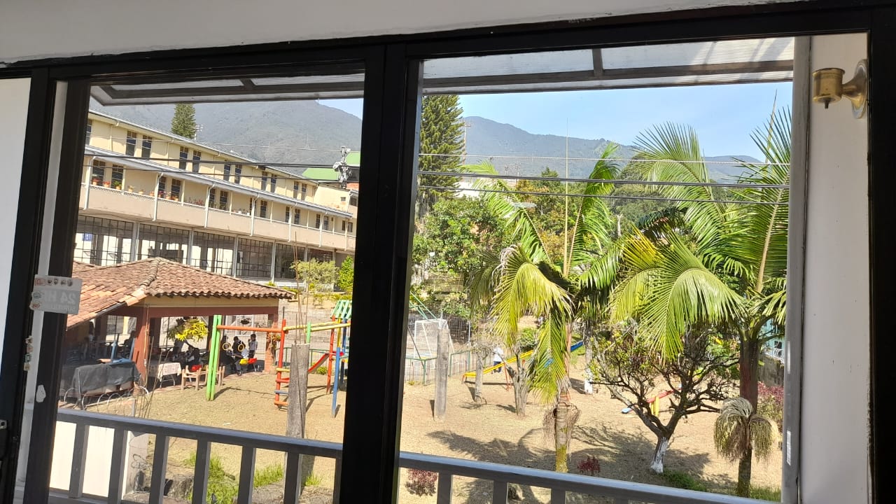 🏡 Apartaestudio en arriendo en La Estrella, sector La Presentación, con balcón, 35 mts2 🏡