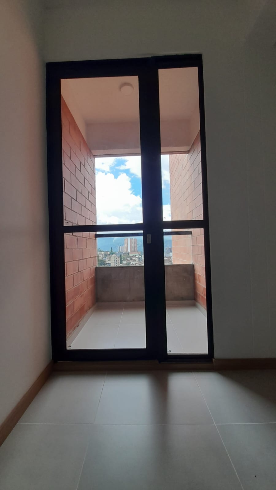 🏡 Apartamento en Renta en La Estrella, Edificio Ocre, 3 Habitaciones y Vista Esplendorosa, 79 mts2 🌄