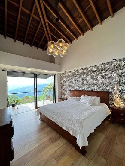 🏡 Espectacular Casa Lote de Lujo en La Estrella con Vistas Panorámicas y Privacidad Absoluta 🌳