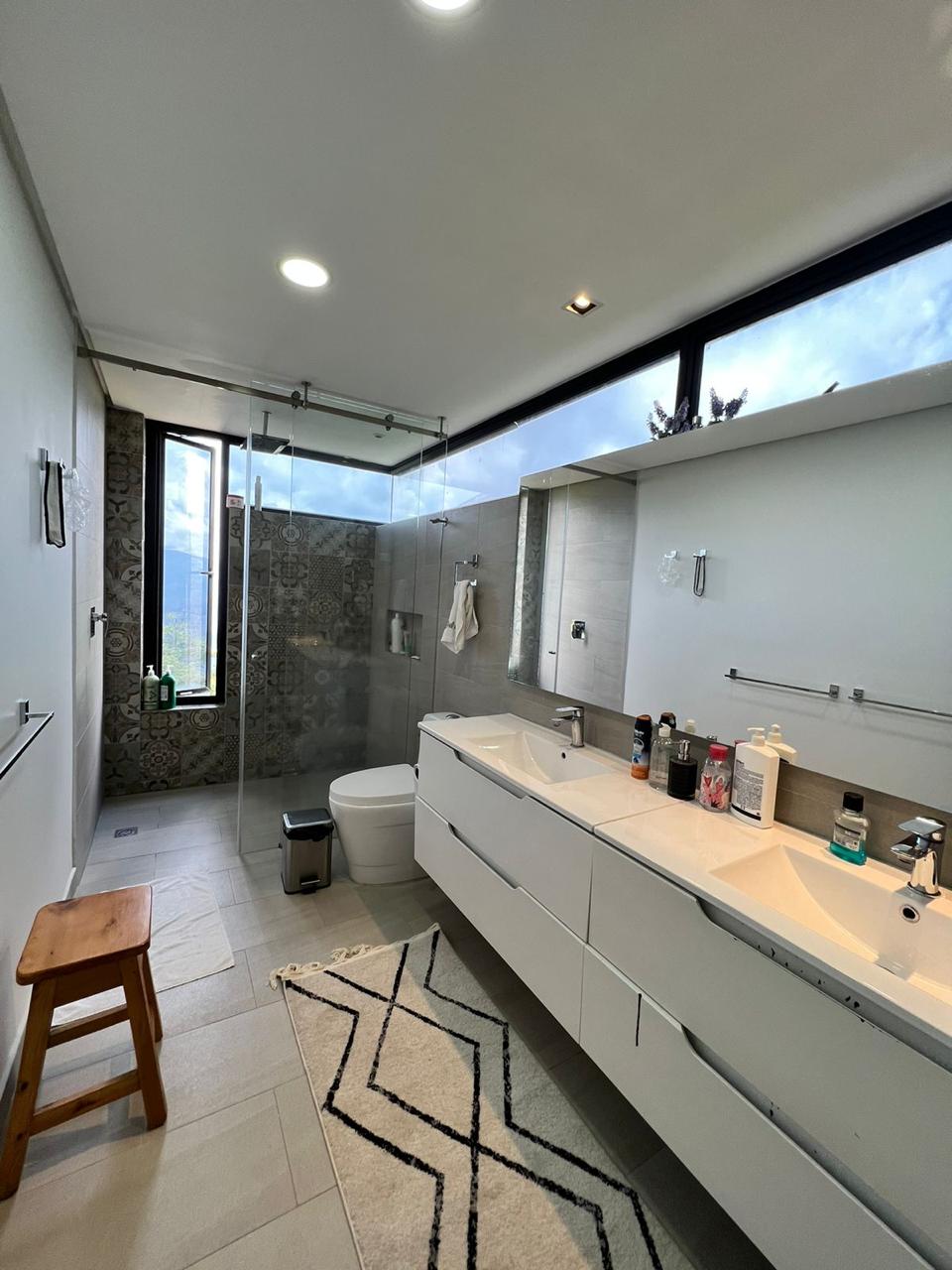 🏡 Espectacular Casa Lote de Lujo en La Estrella con Vistas Panorámicas y Privacidad Absoluta 🌳