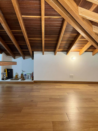 🏡 Espectacular Casa Lote de Lujo en La Estrella con Vistas Panorámicas y Privacidad Absoluta 🌳
