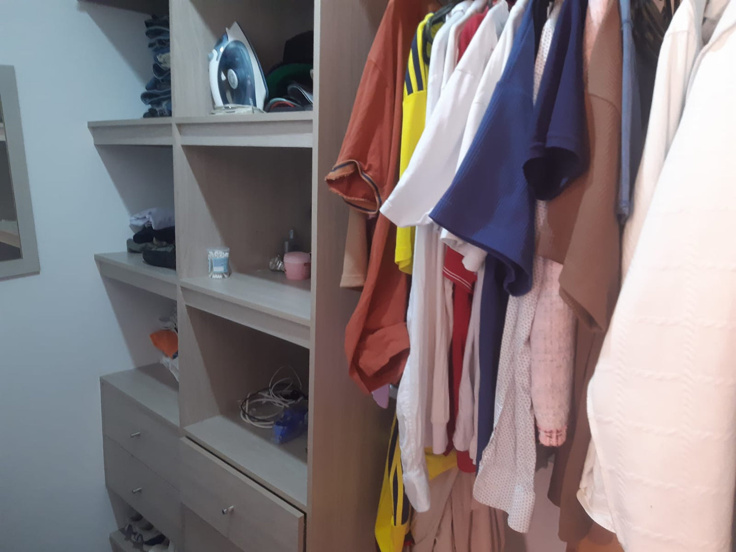 🏠Apartemento en Renta , La Estrella– Amplia, cerca de transporte publico, 3 habitaciones
