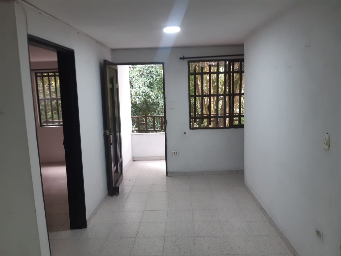 🏠Apartemento en Renta , La Estrella– Amplia, cerca de transporte publico, 3 habitaciones