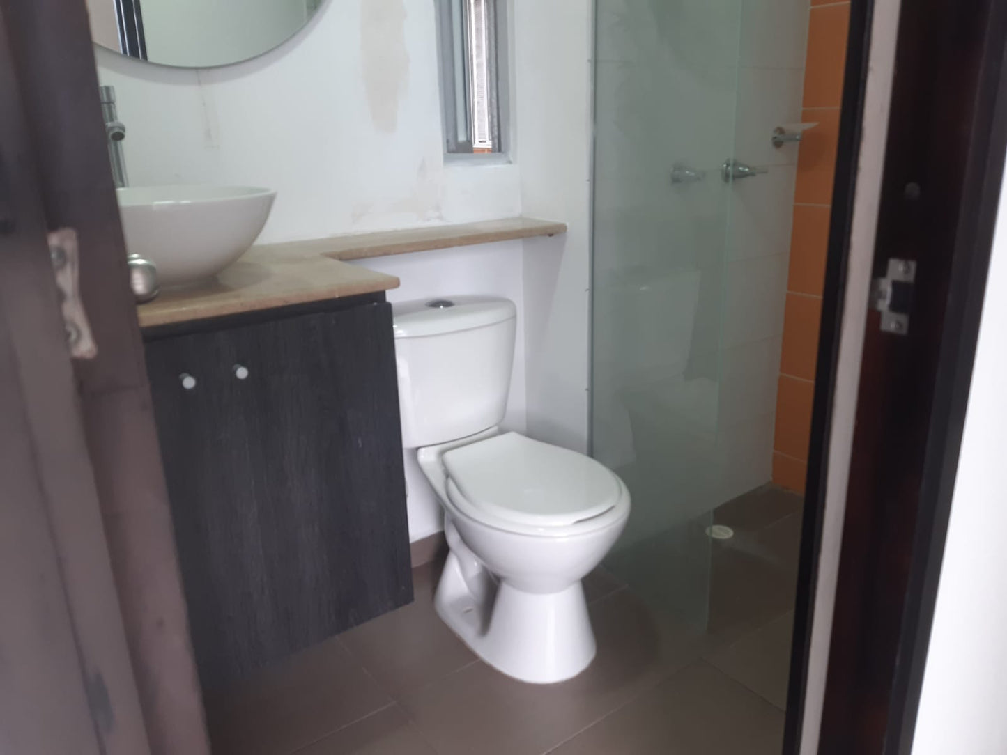 🏠Apartamento en Renta , La Estrella– Amplia, cerca de transporte publico.