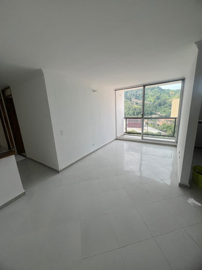 apartamento- nuevo- 3 habitaciones- muy comodo.
