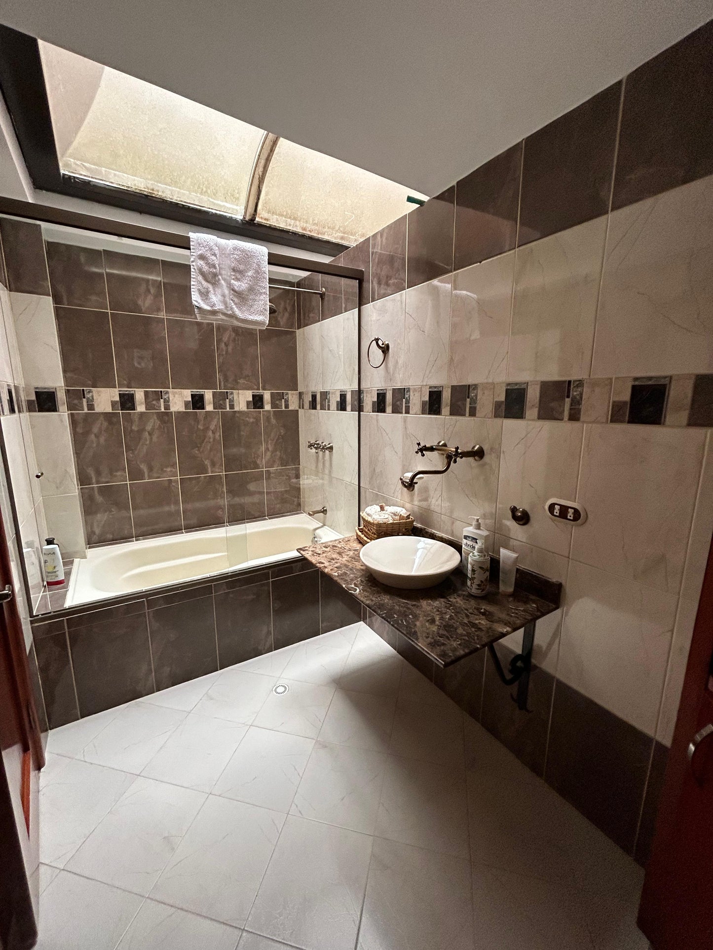 Casa en Venta en Sabaneta, Urbanización Cortijo de San José, 410 m²